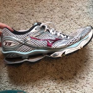 Women’s muzino shoes